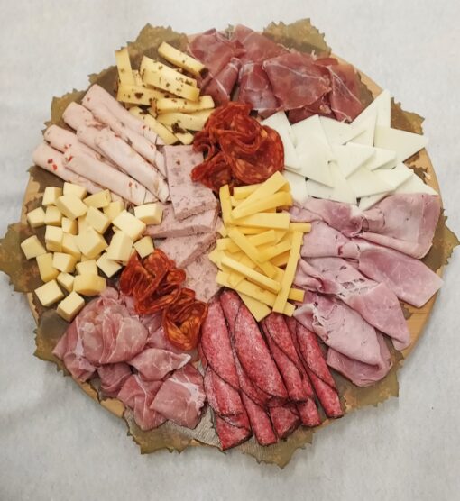charcuterie- en kaasschotel